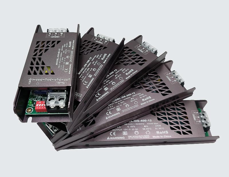 แถบไฟ LED สามารถจับคู่กับแหล่งจ่ายไฟสลับเชิงเส้น LED ที่เหมาะสมได้อย่างไร